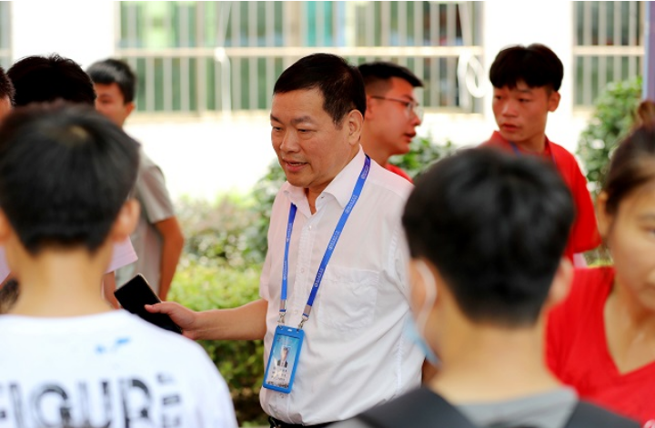 “00后”來了 衡陽技師學(xué)院迎新有點(diǎn)“潮”