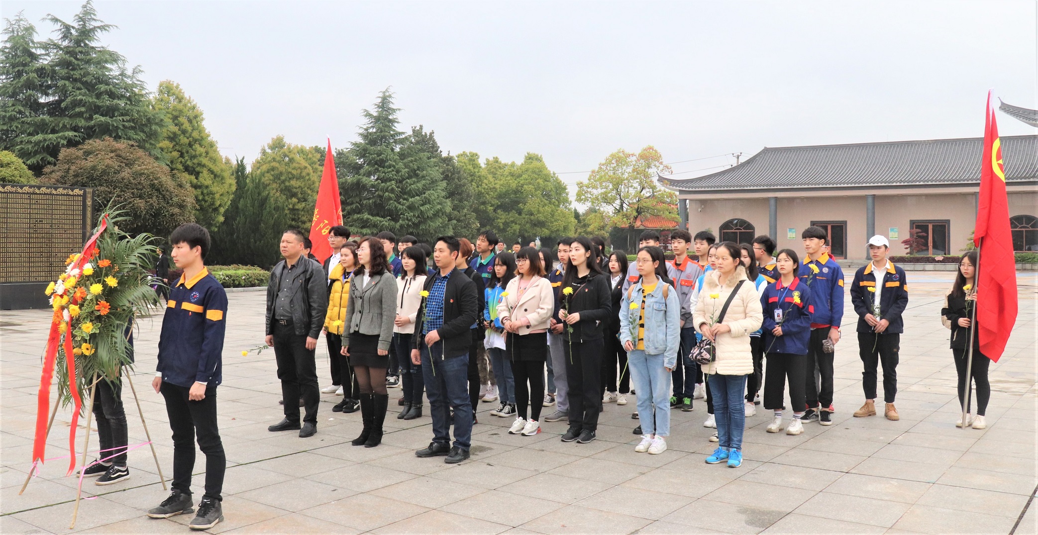 致敬，為祖國(guó)獻(xiàn)身的英雄！(圖文)